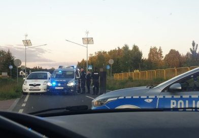 Właściciel Toyoty na telefonie obserwował trasę złodzieja. Zatrzymanie go jednak okazało się nie takie proste