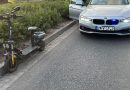 Policjanci z grupy Speed złapali kierowcę hulajnogi na gorącym uczynku. Nielegalny i zdumiewający dodatek