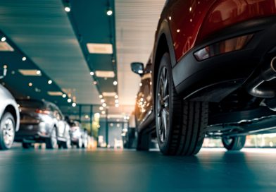 Rejestracje nowych aut w październiku. Toyota wciąż na czele, ale ktoś ją goni