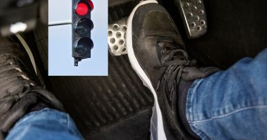 Robisz tak na czerwonym świetle? Ten błąd popełniają nawet doświadczeni kierowcy