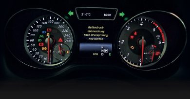 Te kontrolki potraktuj poważnie. Czasem trzeba stanąć w polu, by nie zniszczyć auta