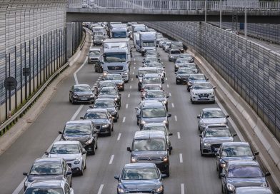 Podobno w UE sprzedaż aut na prąd wyprzedziła w grudniu benzyniaki. Serio?