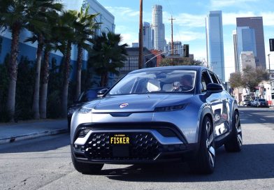 Ma nowe auto, ale nie może nim jeździć. Wygasł mu abonament, bo producenta już nie ma