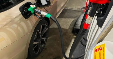 Już nie E10, ale E20. Na stacjach pojawi się nowa benzyna. Niektóre auta będą miały z nią problem