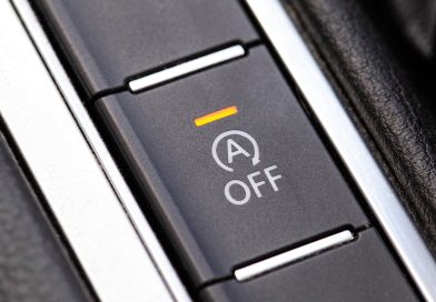 Administracja Donalda Trumpa likwiduje „przycisk Obamy” w samochodach. To tylko część rewolucji. Będą ofiary [KOMENTARZ]