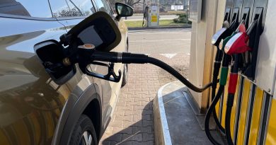 Rollercoaster na rynku paliw. Orlen obniżył dziś hurtowe ceny paliw