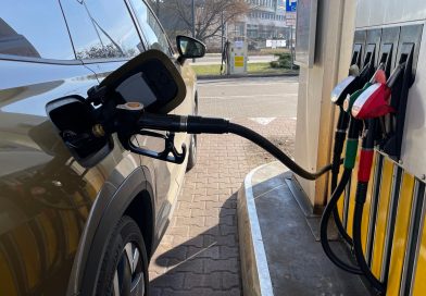 Rollercoaster na rynku paliw. Orlen obniżył dziś hurtowe ceny paliw