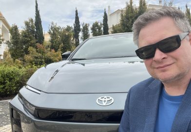 Jeździłem nowym SUV-em Toyoty. To pierwszy kompakt tej marki, w którym czuję się jak w aucie premium