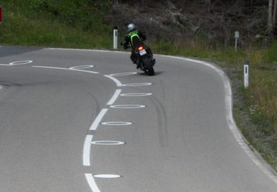 Kolejny kraj maluje okręgi na swoich drogach. Po co?