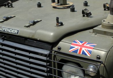 Emerytura po 70 latach służby? Brytyjska armia pozbywa się kultowych Land Roverów