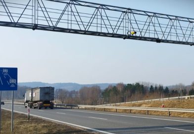 Włączyli nowy odcinkowy pomiar prędkości na ekspresówce. W komentarzach „piekło”