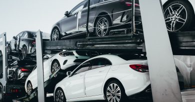 Ile tak naprawdę w Polsce jest samochodów? Odejmujemy martwe dusze