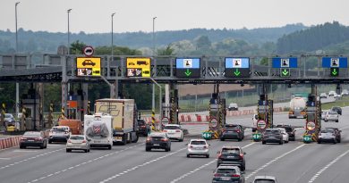 GDDKiA podaje, kiedy autostrada A4 będzie bezpłatna. I co będzie „po bramkach”. Przetarg