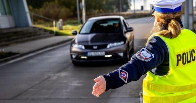 Każdy kierowca będzie musiał wozić w aucie trzy, a nie dwie rzeczy. Zmiany już w czerwcu