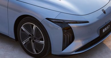 Nowy liftback z Chin już w Polsce. Ma napęd typu REEV. Znamy cenę