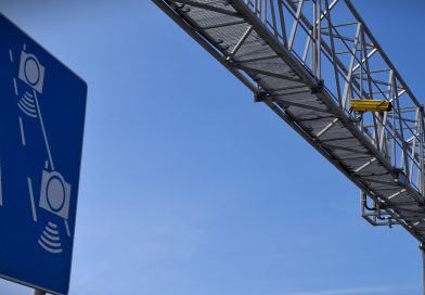 Odcinkowy pomiar prędkości na ekspresowej siódemce już działa. To już kolejny na S7