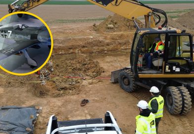 Na budowie drogi S8 znaleźli niemiecki myśliwiec. To wrak Focke-Wulfa