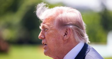 Trump przyciska Europę. Chce bardziej podnieść cła na auta z UE. Cel jest jasny