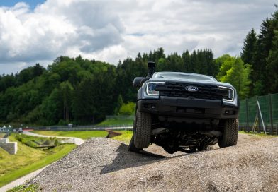 Ford Ranger Super Duty debiutuje w Europie. Potężny pickup pod maską ma dużego diesla
