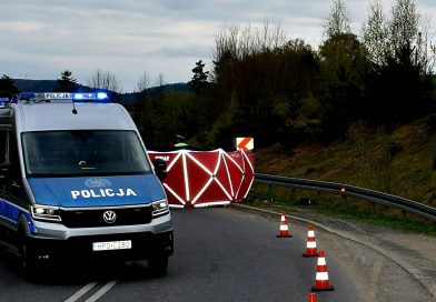 Tragiczne zderzenie motocyklistów: 71-latek nie żyje, 72-latek trafił do szpitala