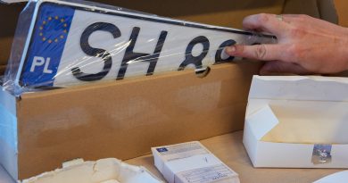To może być koniec kolejek w urzędach. Wydziały chcą wysyłać tablice pocztą