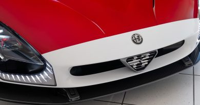 Zjawiskowa Alfa Romeo trafiła do klienta. Druga do muzeum