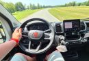 Koniec z wielogodzinną jazdą busem. Od 1 lipca tachografy trafią do lekkiego transportu międzynarodowego