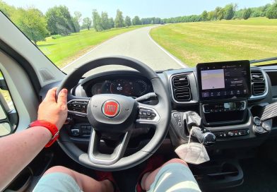 Koniec z wielogodzinną jazdą busem. Od 1 lipca tachografy trafią do lekkiego transportu międzynarodowego