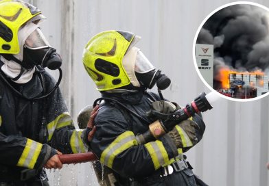 Dym nad Warszawą: wielki pożar salonów samochodowych na Targówku