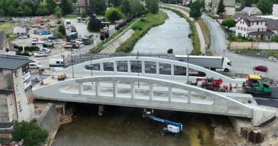 Nowy most w Głuchołazach odporny na powódź. Przeprawa już otwarta
