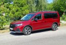 Oto rodzinny van z polskiej fabryki. Ford Tourneo Connect PHEV zaskakuje możliwościami