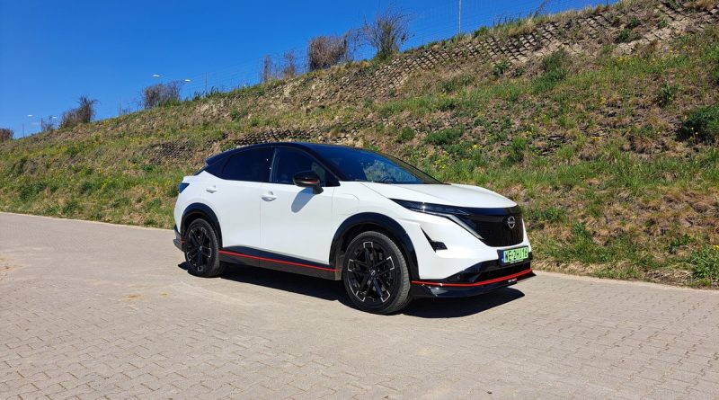Nissan Ariya Nismo kusi mocą. To nie jest sportowy crossover, choć wygląda efektownie