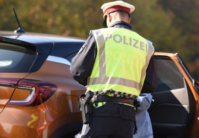 Austria i Niemcy walczą z turystami. Nie pozwalają zjeżdżać z zakorkowanych autostrad