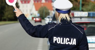 Dlaczego znowu straszą cię nowym obowiązkowym wyposażeniem samochodu? Mandatu nie będzie