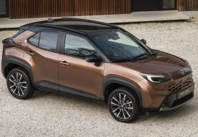 Jakie auta Polacy najczęściej porównują przed zakupem? Imponujący wynik Toyoty