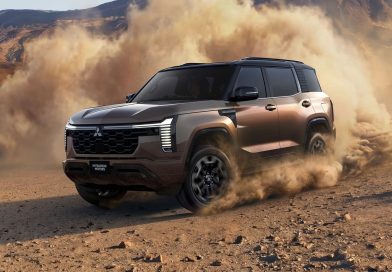 Mitsubishi wskrzesiło kultowe Pajero. Terenówka nie ma nic wspólnego z Renault