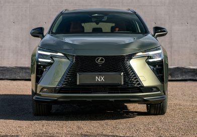 Co 3. nowe auto premium kupowane w Polsce należy do tego segmentu. To nie kompakty