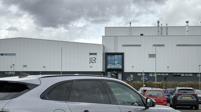 Jaguar utknął w pętli zagłady, którą sam stworzył. Kryzys wygląda na jeszcze głębszy, niż sądzono