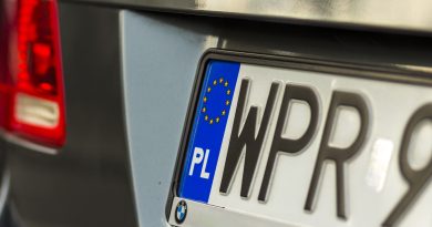 Rejestracja samochodu przez mObywatel blisko. Kierowcy mają załatwić wszystko z domu